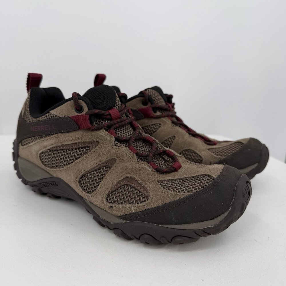Merrell Women's Yokota 2 Low Hiking Boots sz 9 Lace-up Shoes J78638 Waterproof